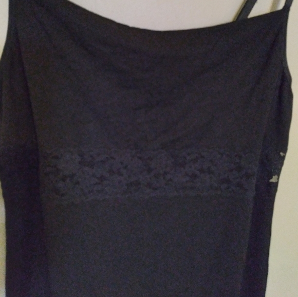 Black Chemise - Picture 3 of 3